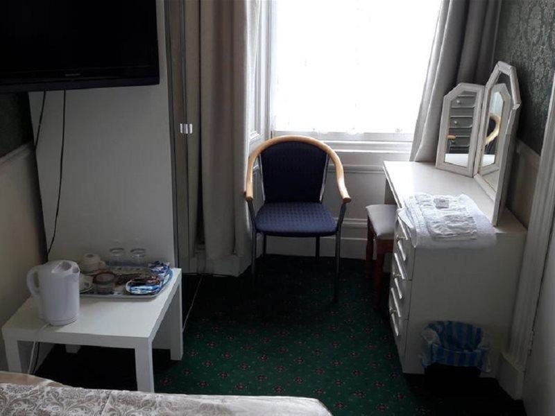 Capital House Hotel EDI Kültér fotó