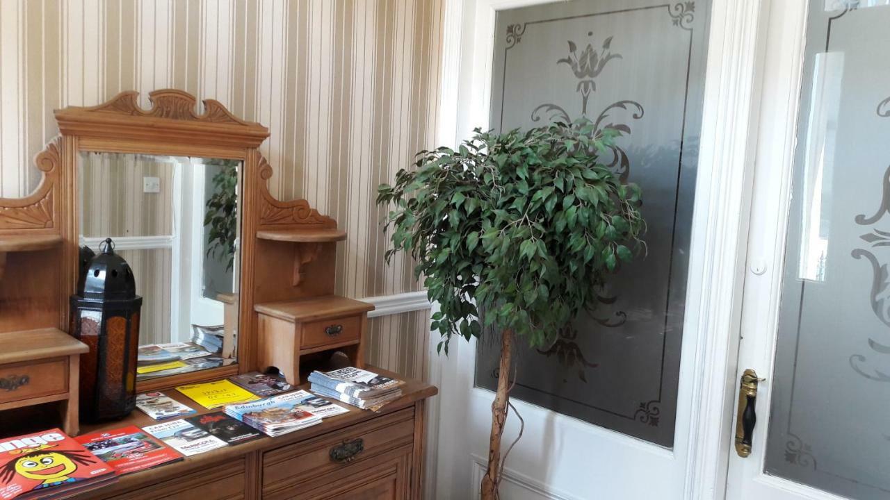 Capital House Hotel EDI Kültér fotó