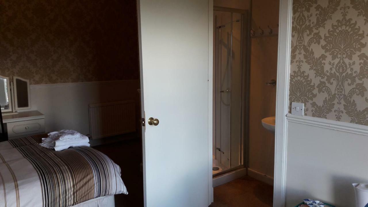 Capital House Hotel EDI Kültér fotó