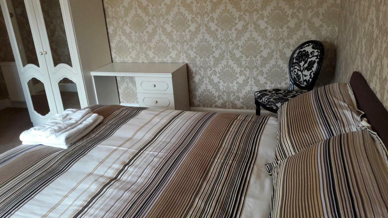 Capital House Hotel EDI Kültér fotó