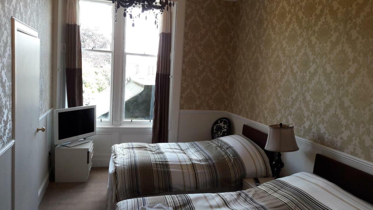 Capital House Hotel EDI Kültér fotó